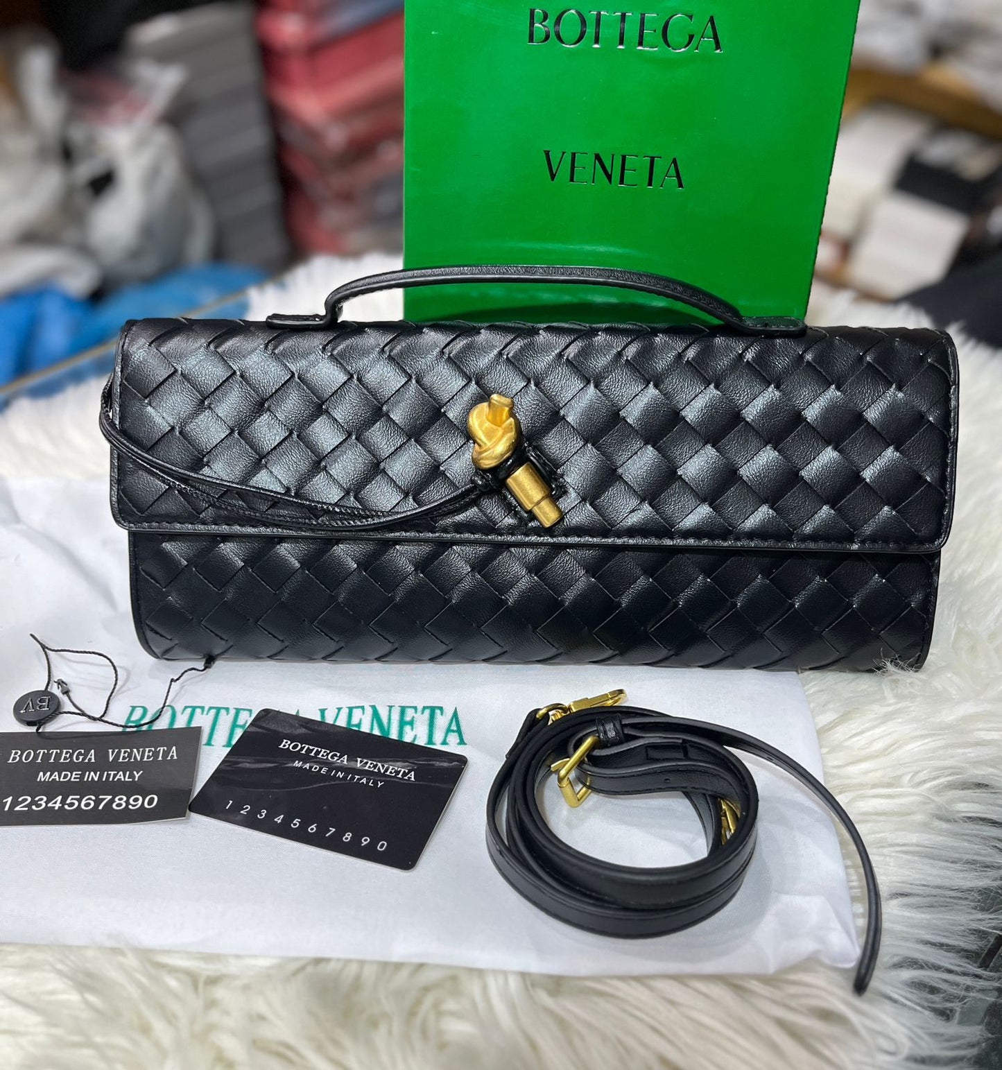 BOTTEGA VENETA ANDIAMO LONG CLUTCH