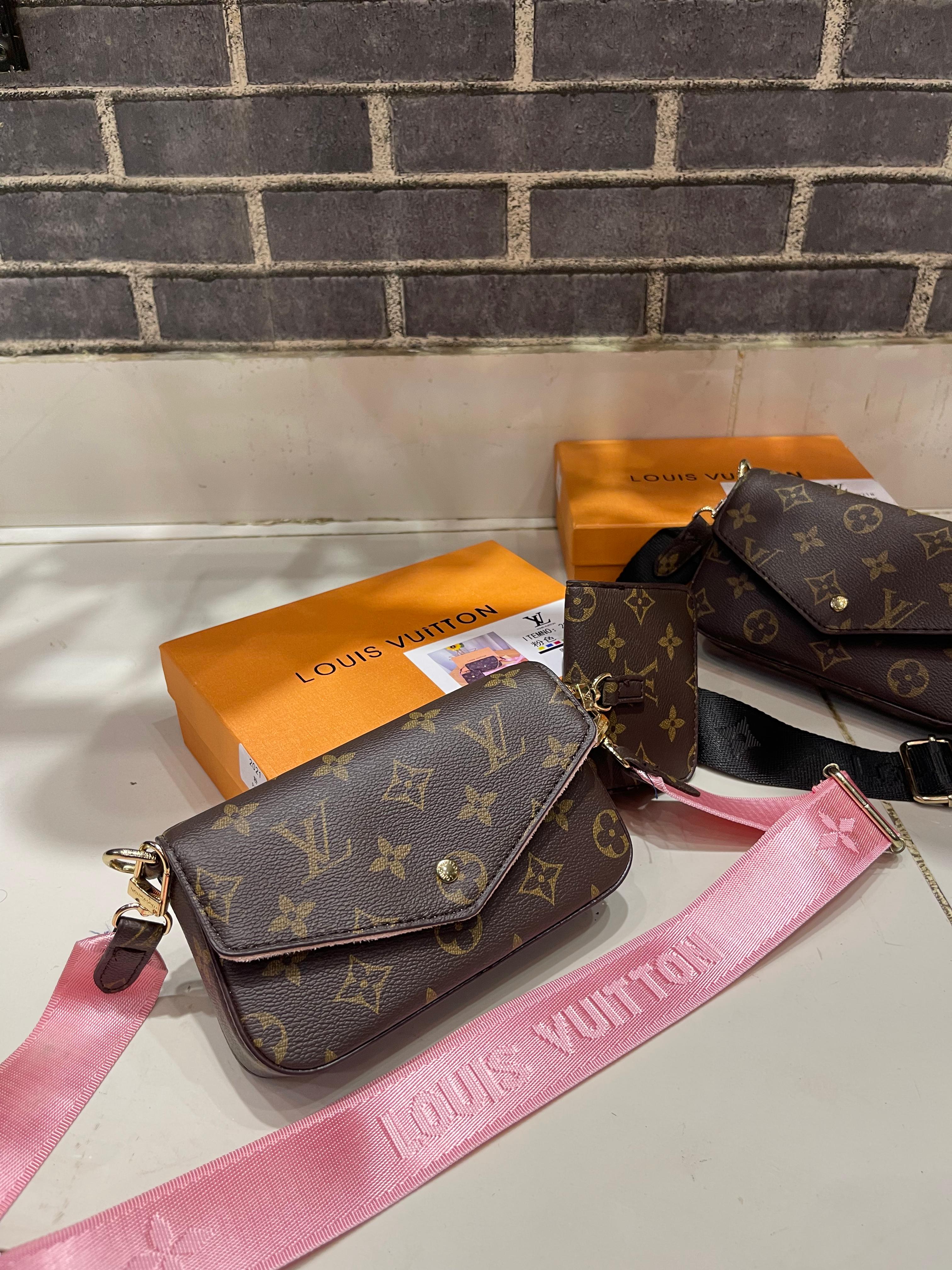 LOUIS VUITTON FELICIE STRAP MONOGRAM BAG