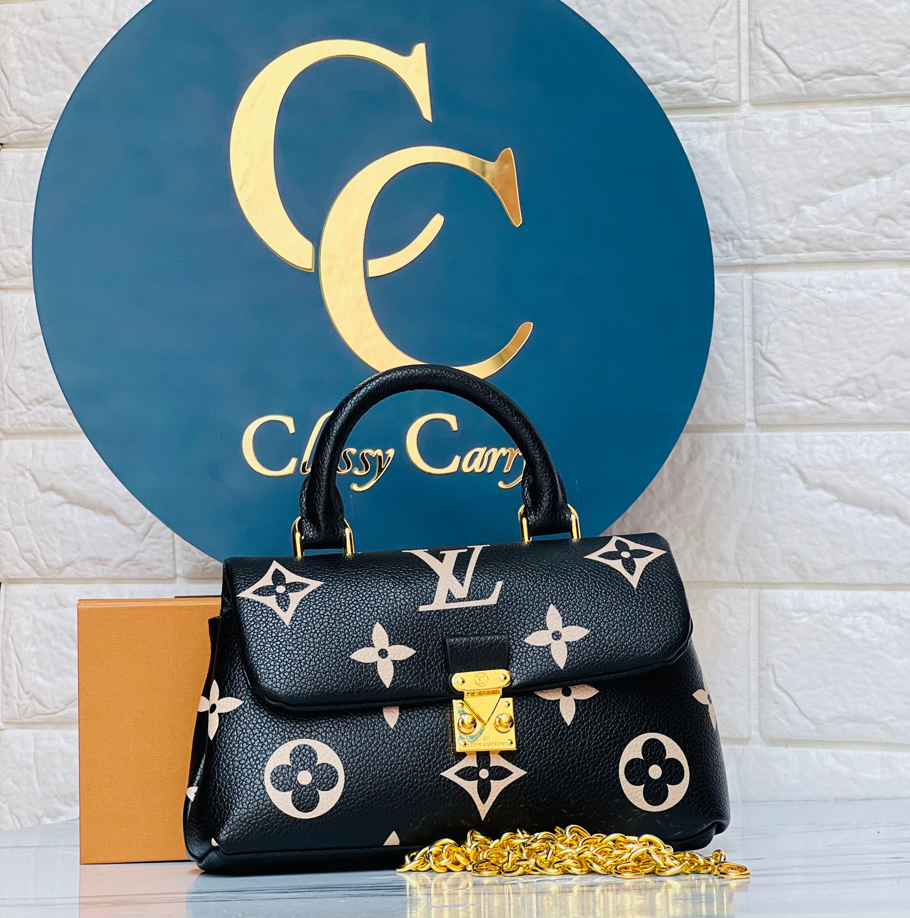 LOUIS VUITTON MONOGRAM MADELEINE MM BAG