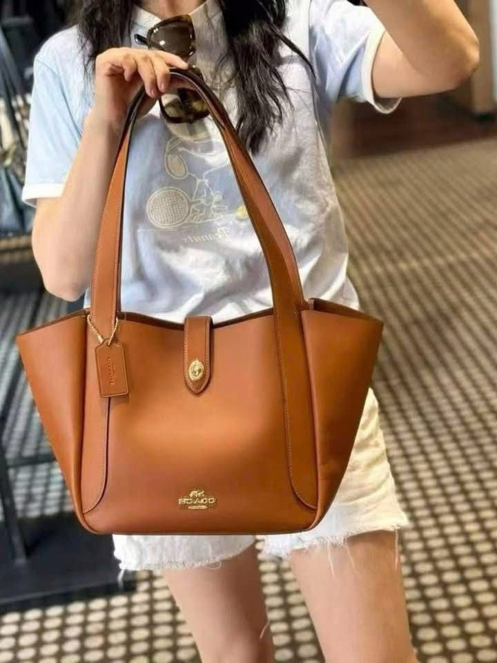 COACH HADLEY TURNLOCK TOTE BAG
