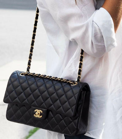 CHANEL CLASSIC FLAP BAG