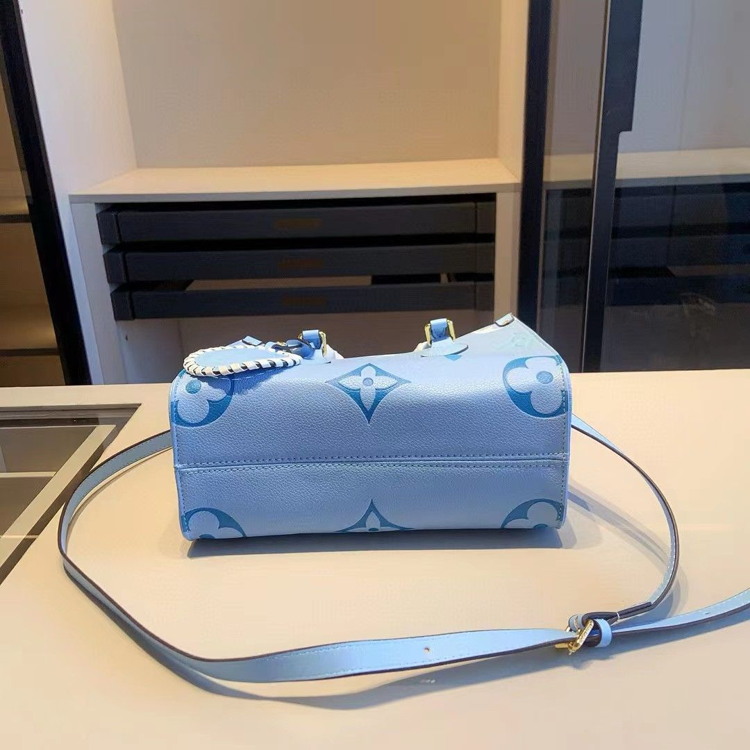LOUIS VUITTON ON-THE-GO PM