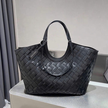 CHARLES & KEITH
LVETTE WOVEN TOTE BAG