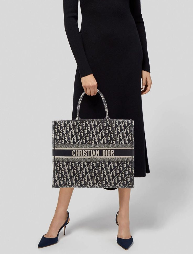 CHRISTIAN DIOR TOTE BAG