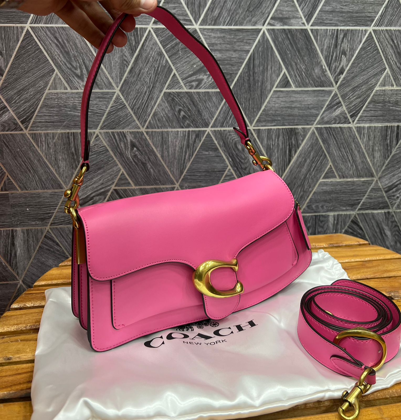 COACH TWISTED PINK TABBY SHOULDER BAG