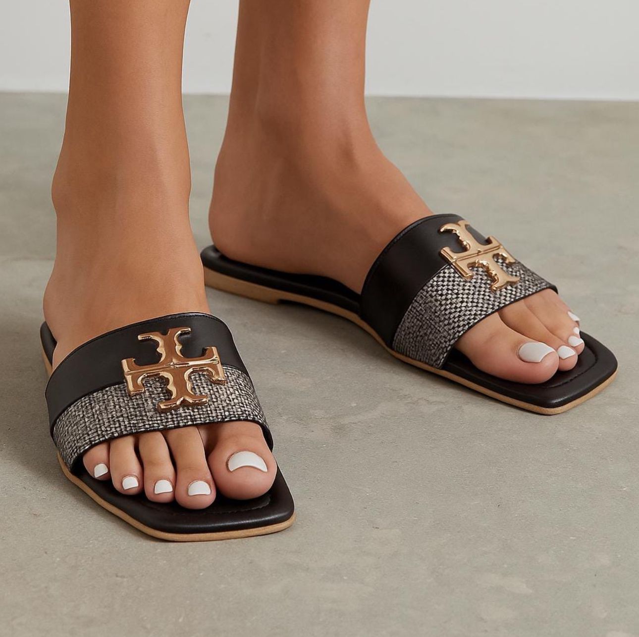 TORRY BURCH SLIPPERS