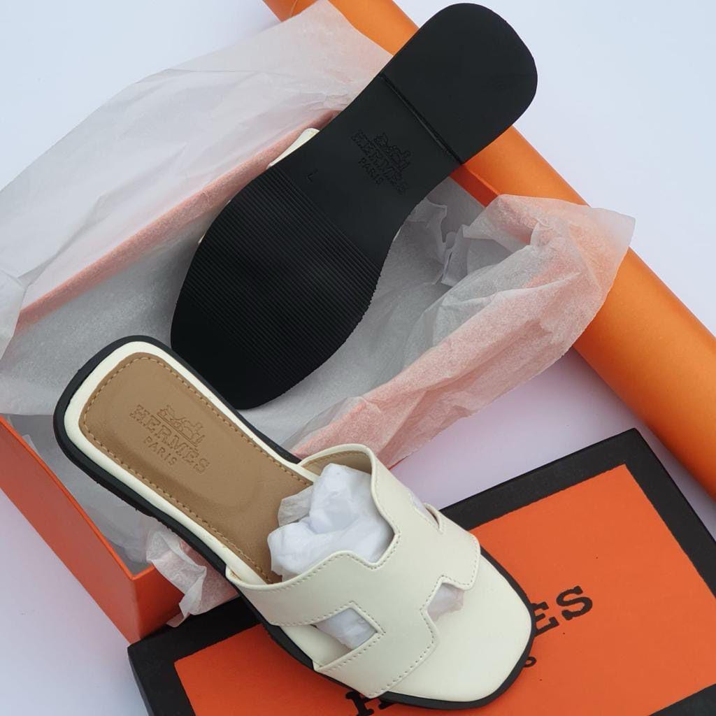 HERMES FLATS