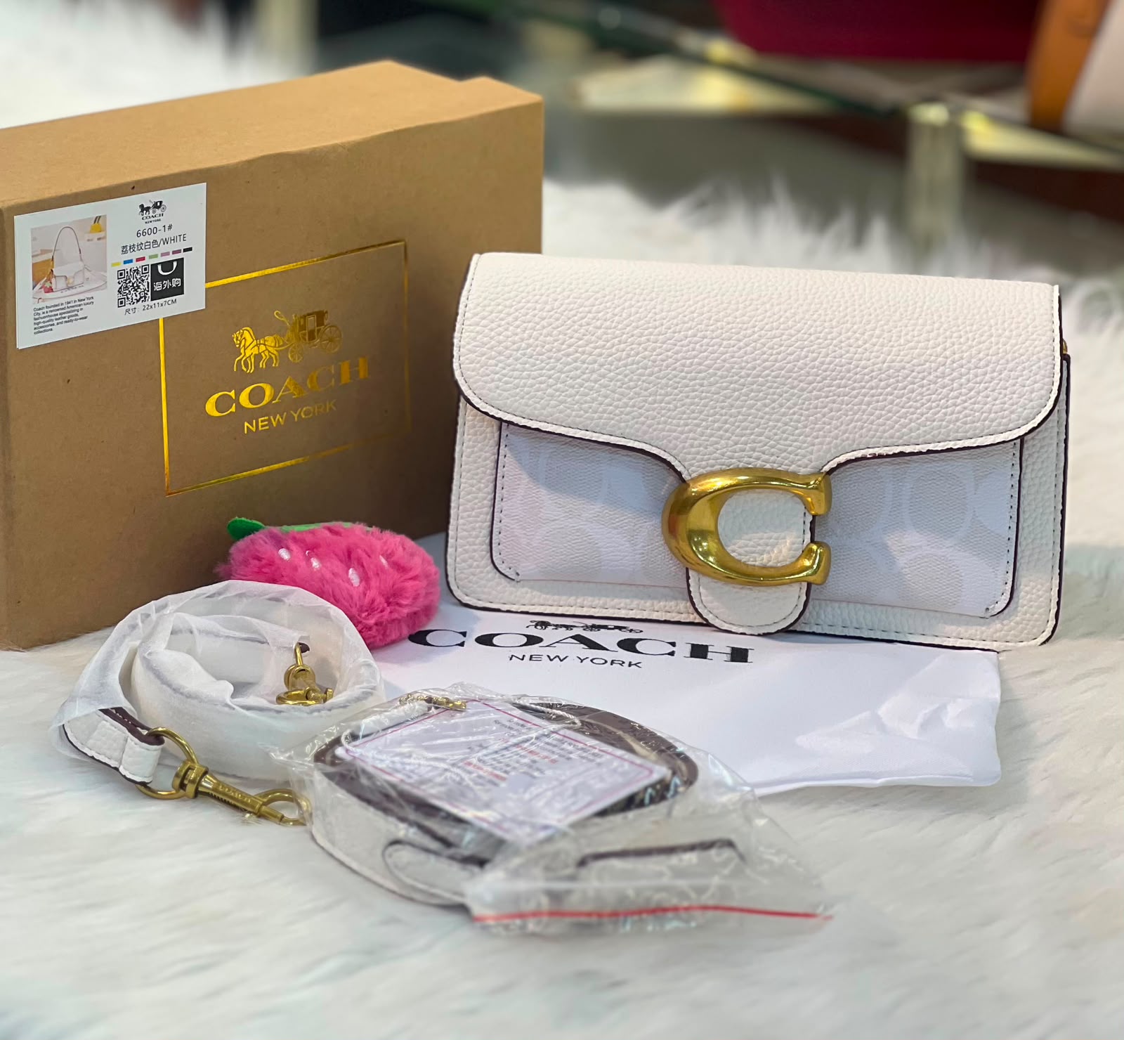 COACH TABBY SHOULDER BAG