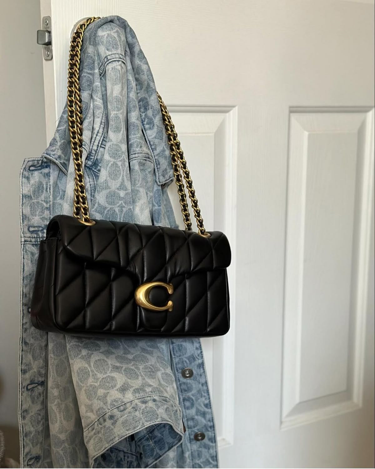 TABBY SHOULDER 26 QUILTED BAG