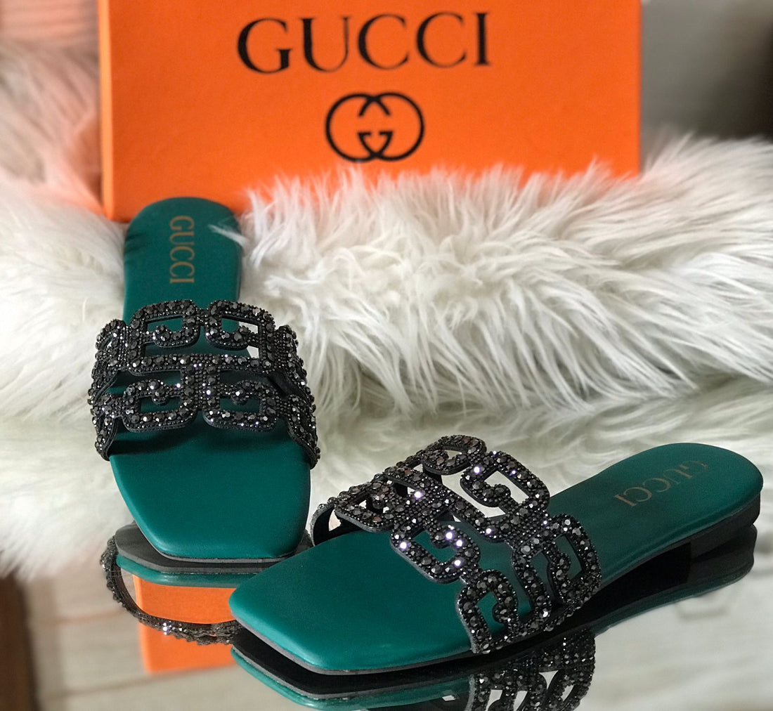 GUCCI SLIPPERS