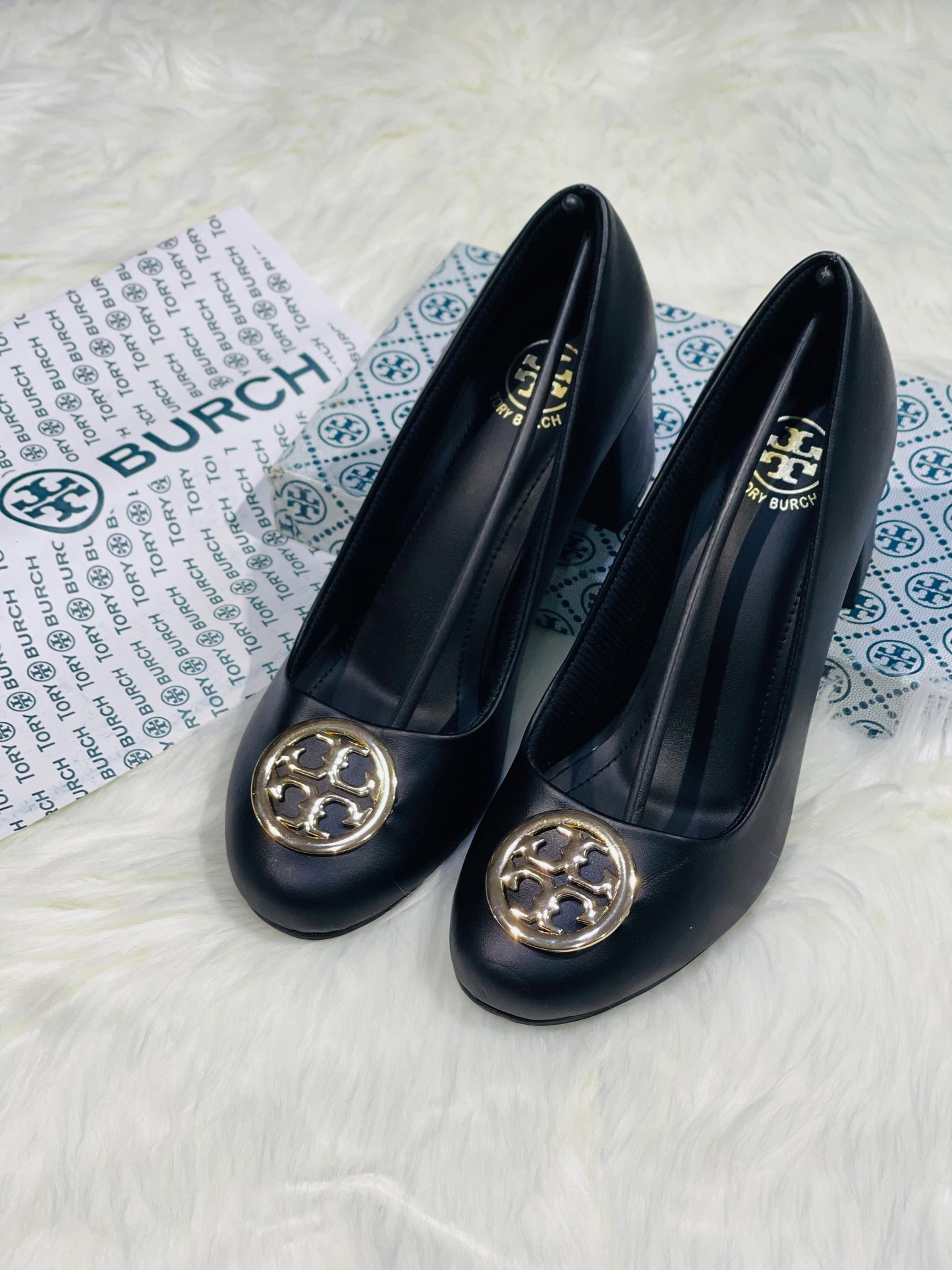 TORRY BURCH BLACK HEELS PUMPS