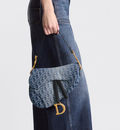 DIOR SADDLE BAG WITH STRAP
BLUE DENIM DIOR OBLIQUE