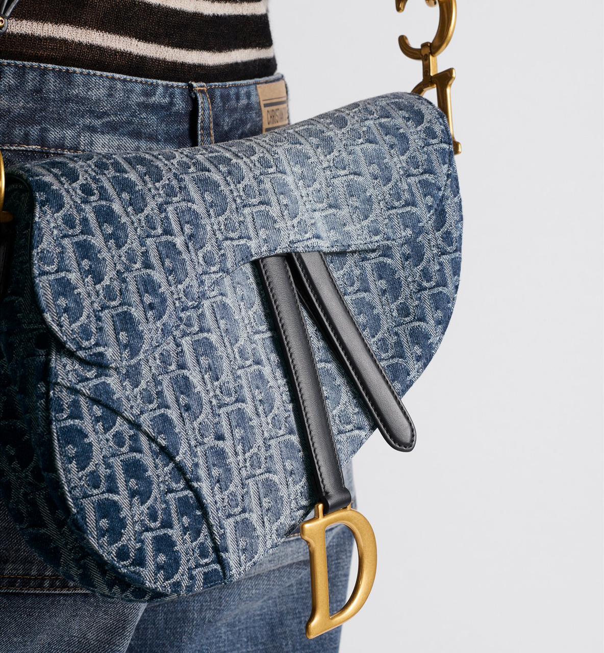 DIOR SADDLE BAG WITH STRAP
BLUE DENIM DIOR OBLIQUE