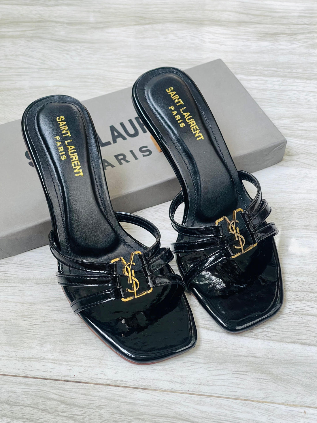 SAINT LAURENT HEELS