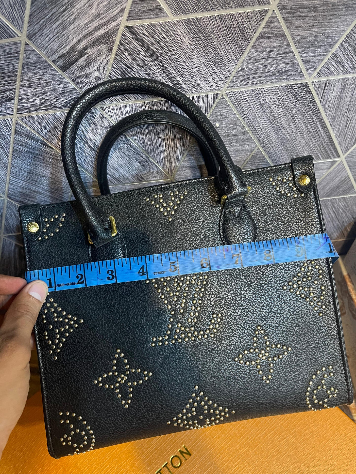 LOUISE VUITTON STUDS ONTHEGO PM