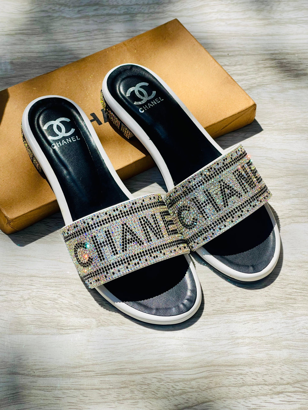 CHANEL STONE FLAT