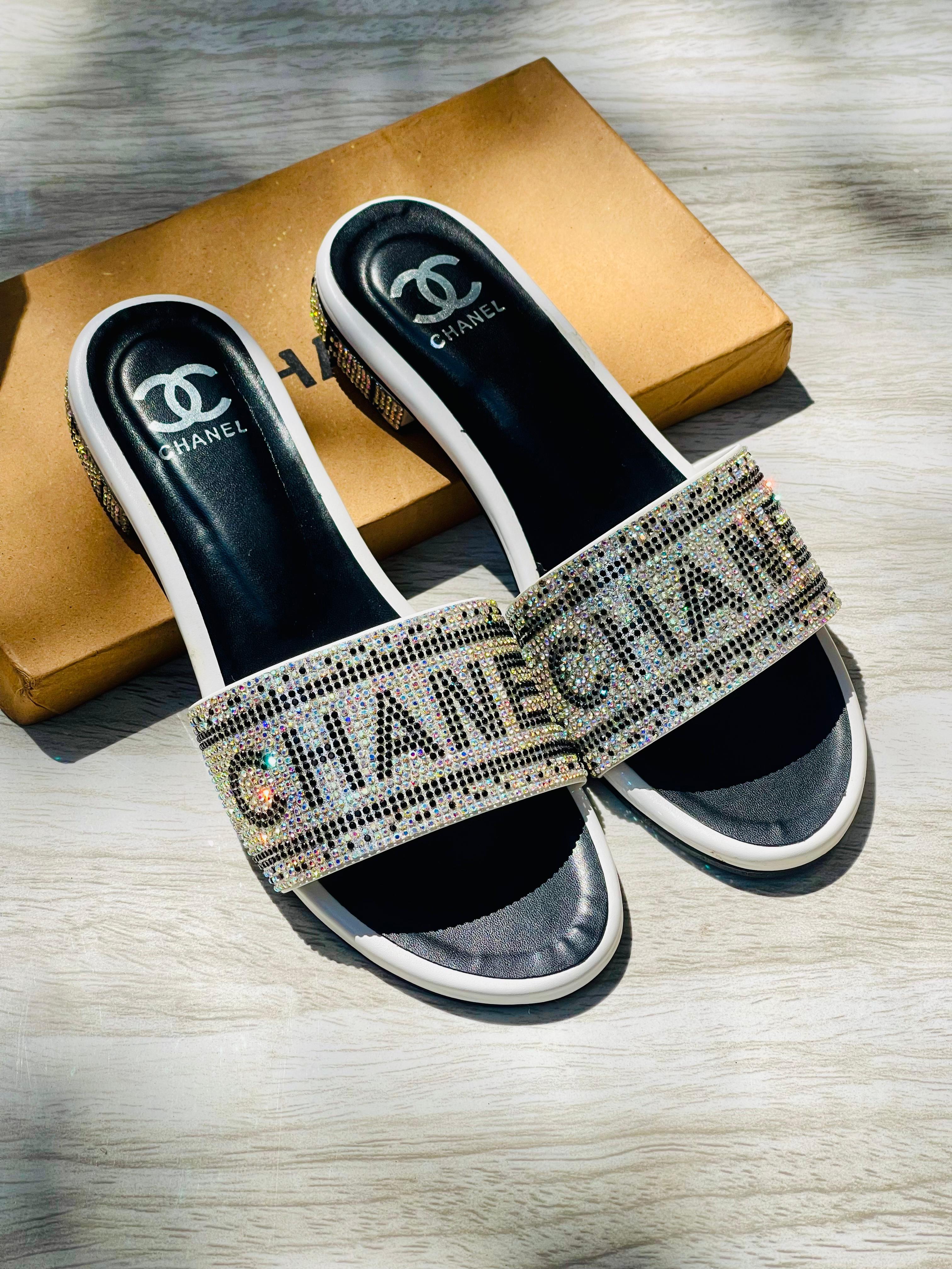 CHANEL STONE FLAT