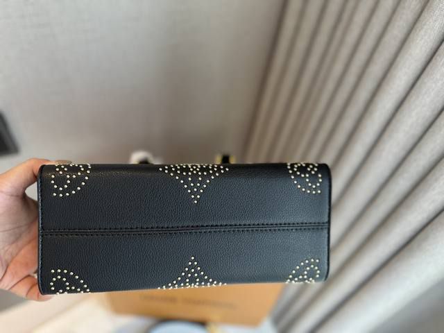 LOUISE VUITTON STUDS ONTHEGO PM