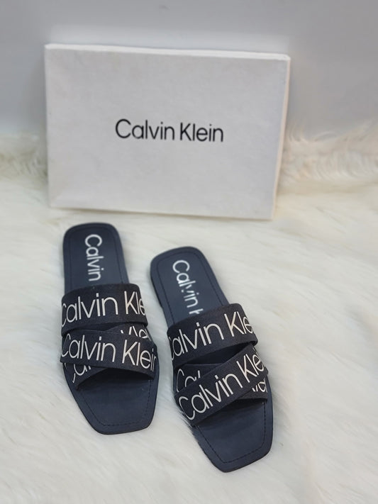 CALVIN KLEIN SLIPPERS