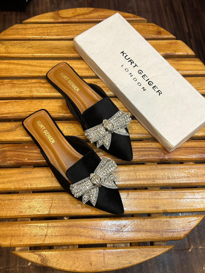 Kurt Geiger
Rhinestone bow Hand emboridy