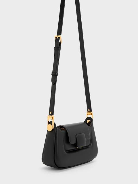 CHARLES & KEITH KOA PUSH LOCK SHULDER BAG