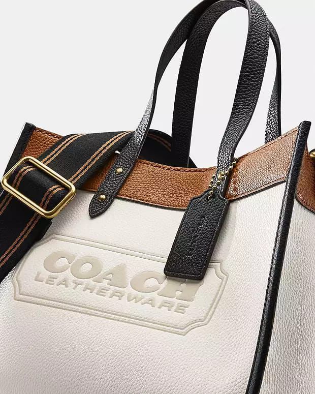 COACH ToTE  MONOGRAM CONTRAST EMBOSSED TOTE