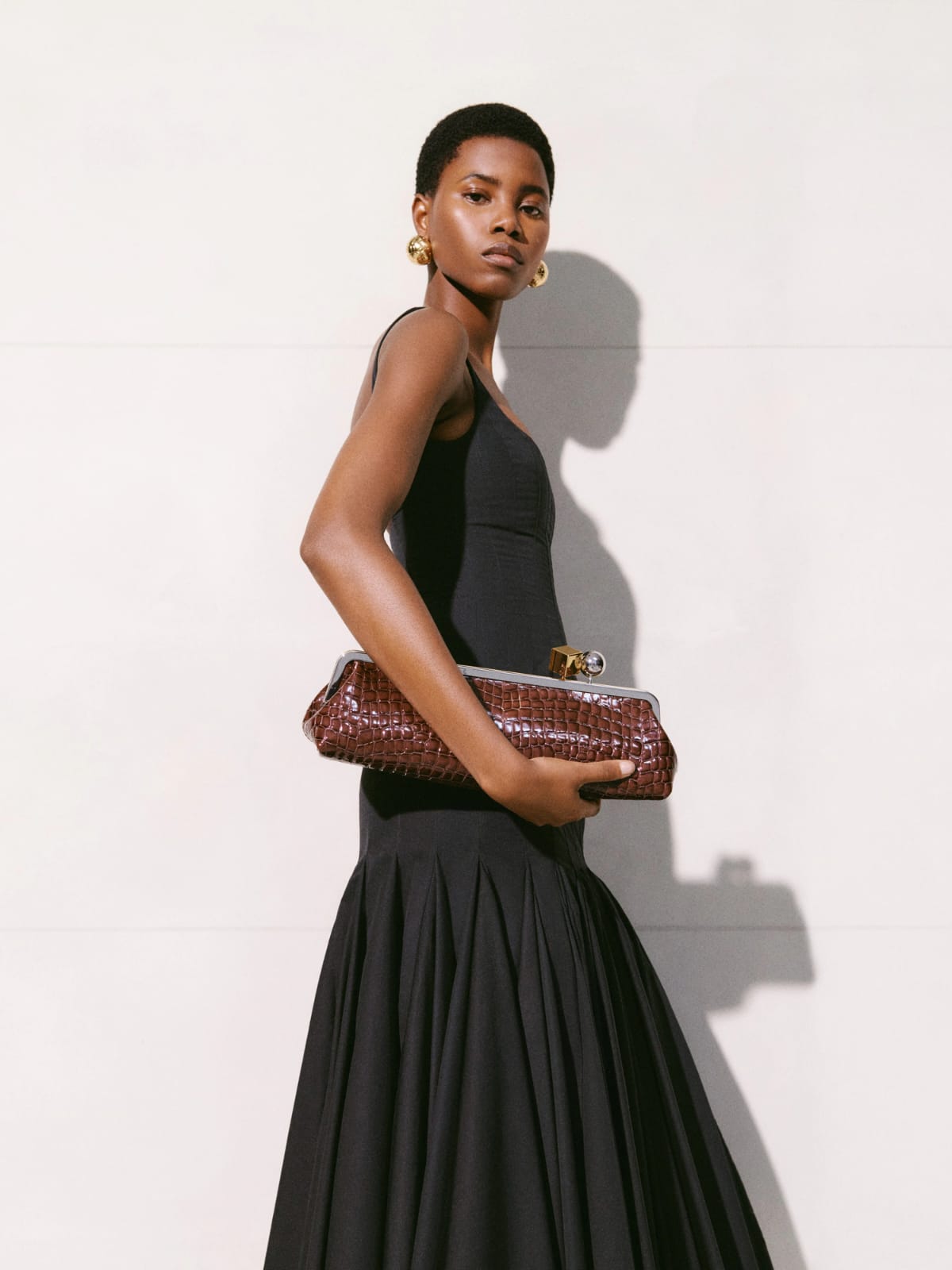 JACQUEMUS THE SALON CLUTCH LA CROISIERE