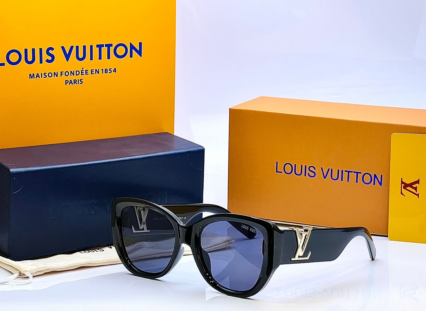 LOUIS VUTTON SUNGLASSES LADIES MODEL