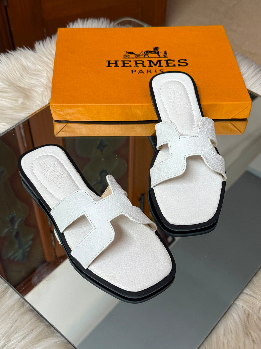 HERMES SOFTY FLATS