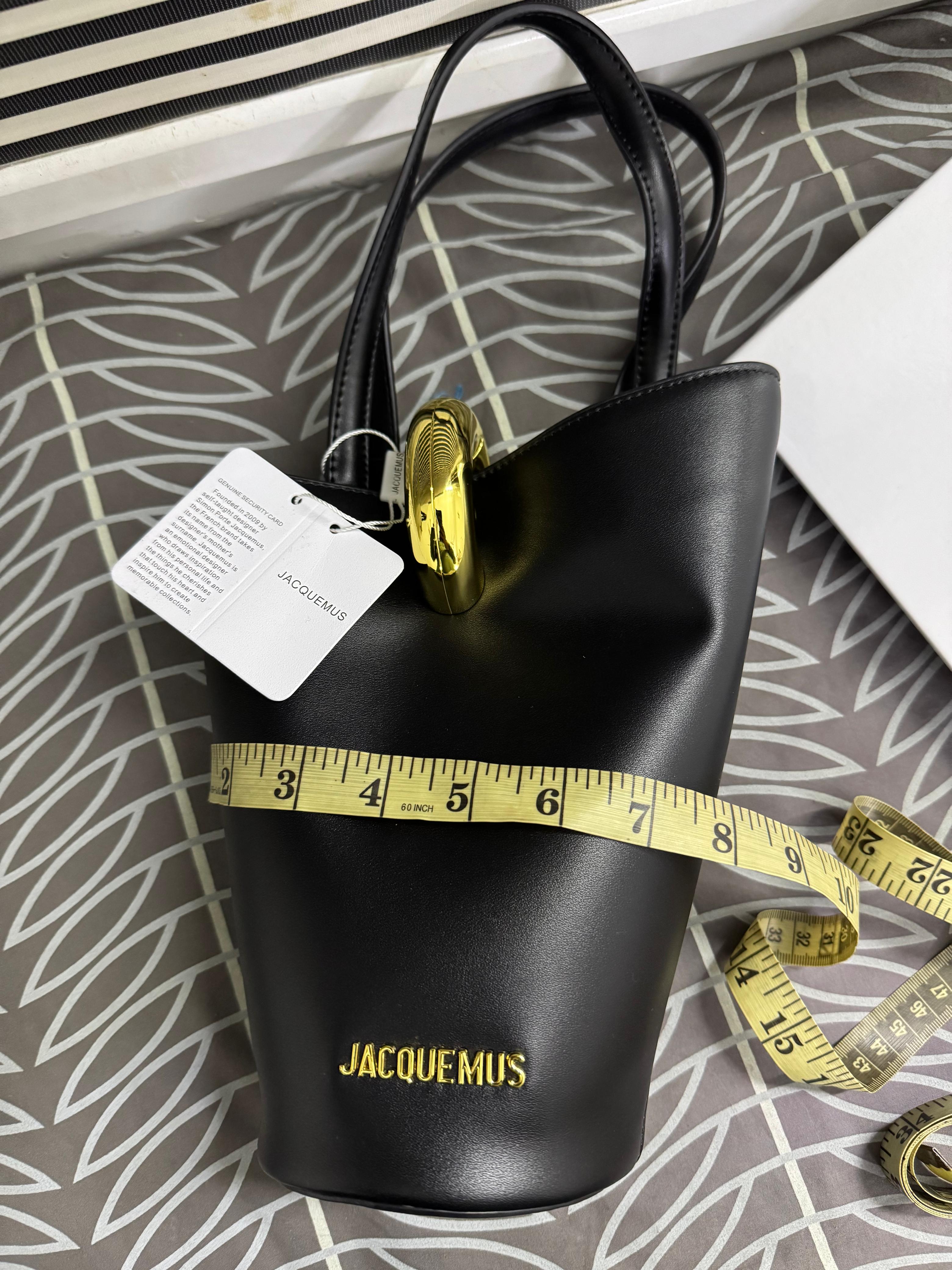 JACQUEMUS THE SMALL BAMBOLA BAG
