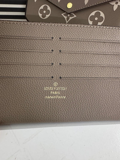 LOUIS VUITTON POCHETTE Félicie