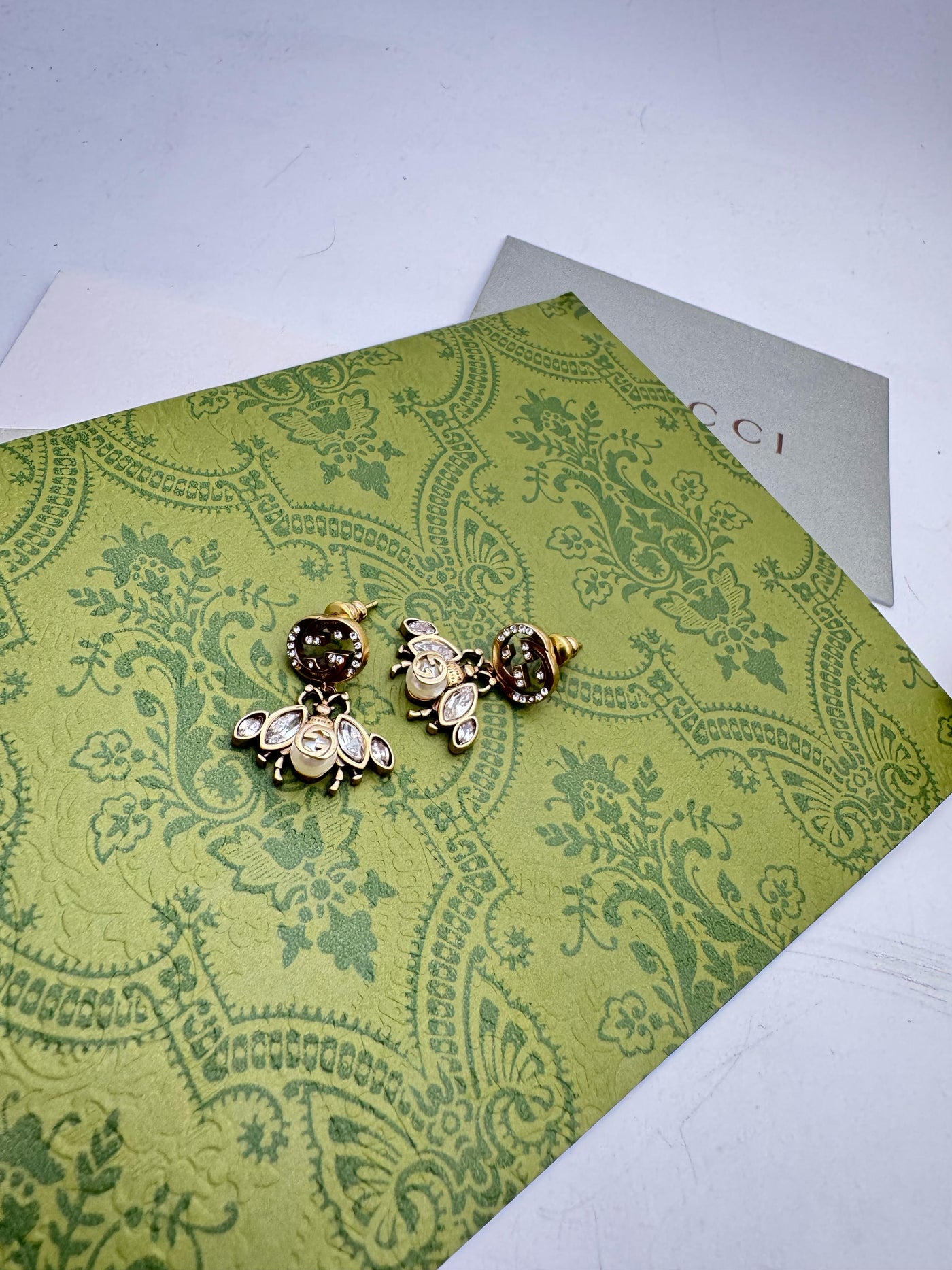 GUCCI Bee-MOTIF CRYSTAL AND FAUX-PEARL EARRINGS