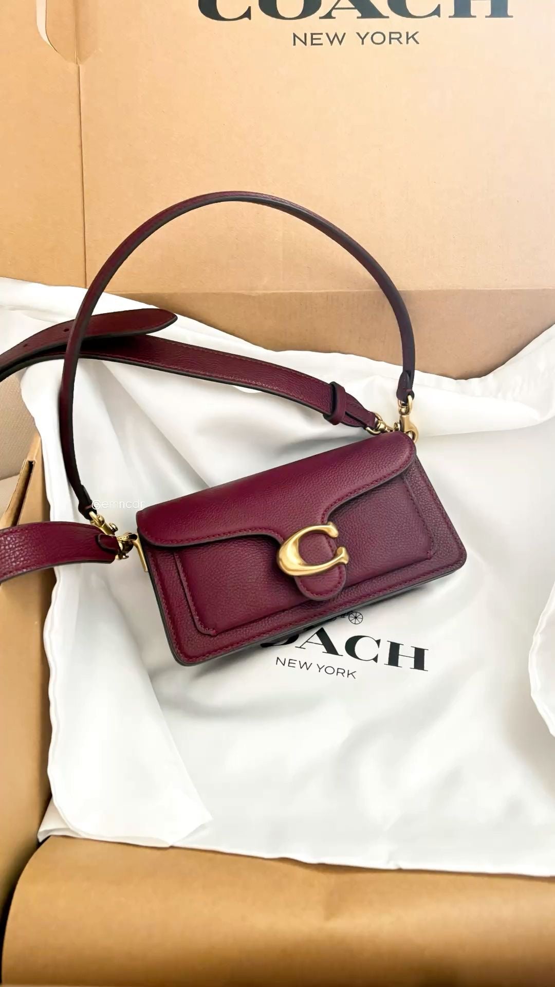 COACH TABBY 20 SHULDER BAG