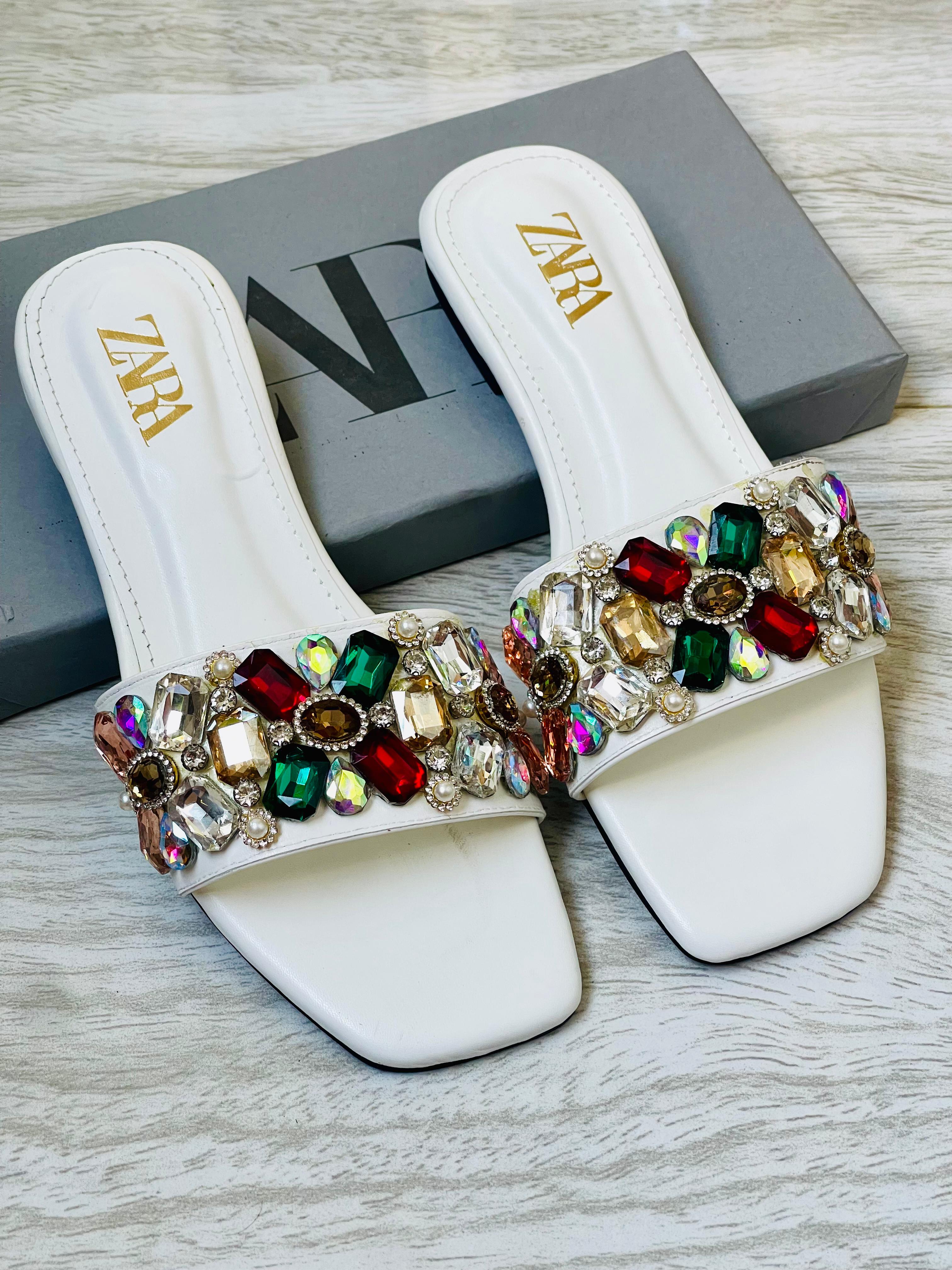 ZARA STONES BUNCH FLATS