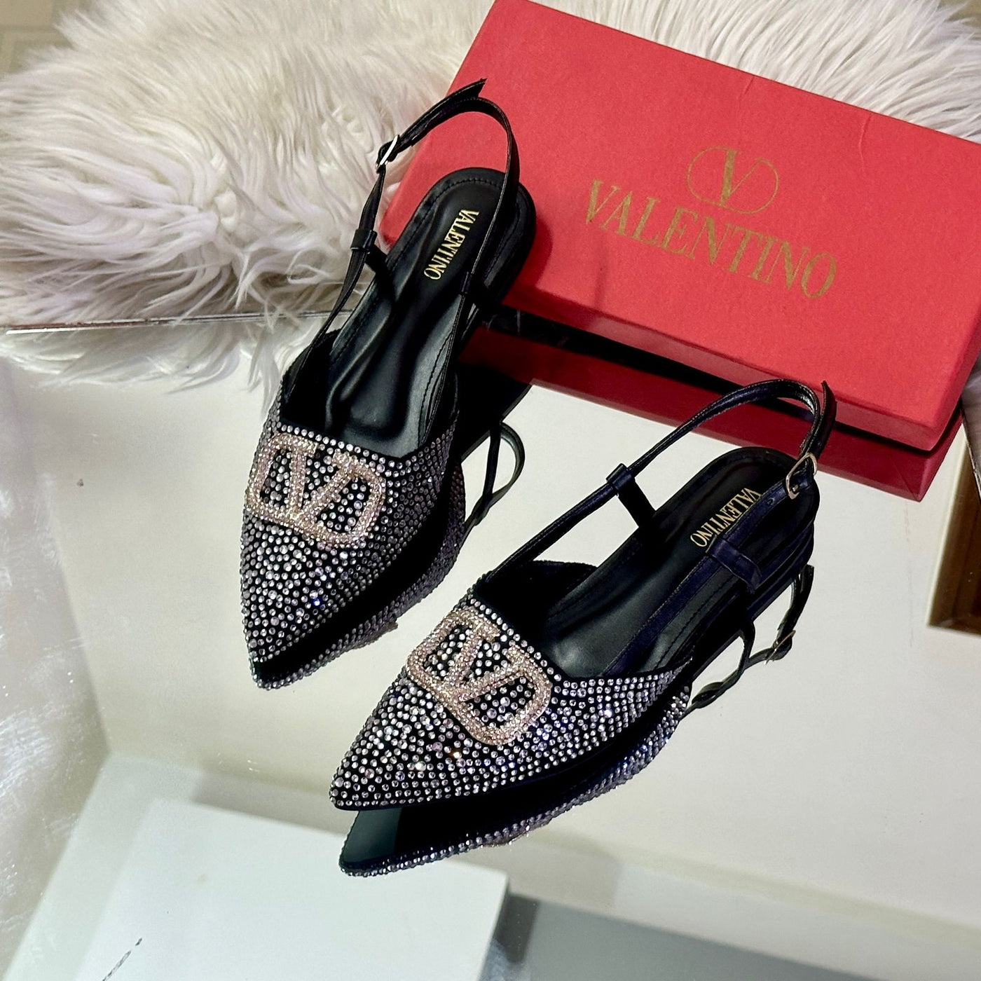 VALENTINO
High quality Flat