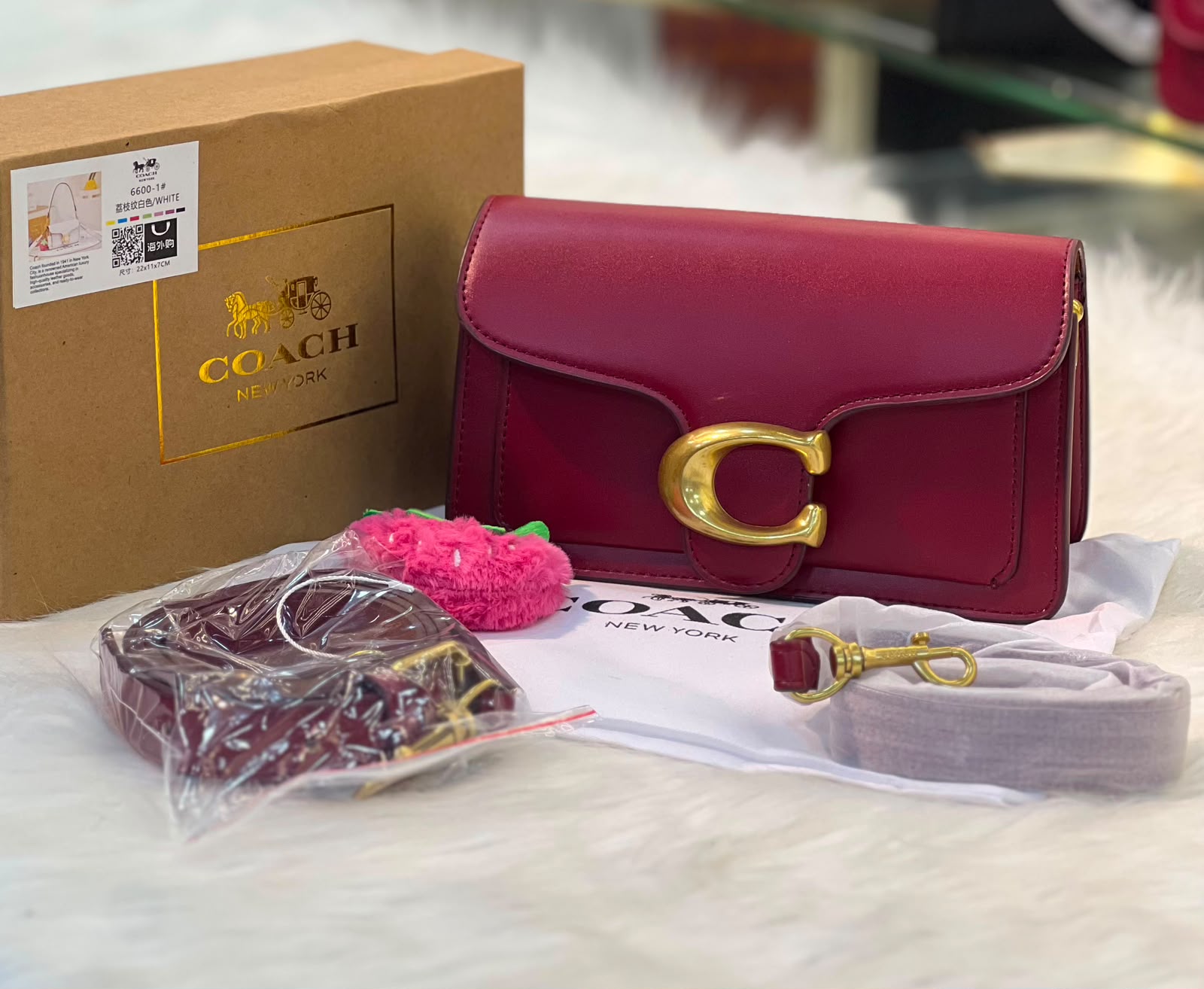 COACH TABBY SHOULDER BAG