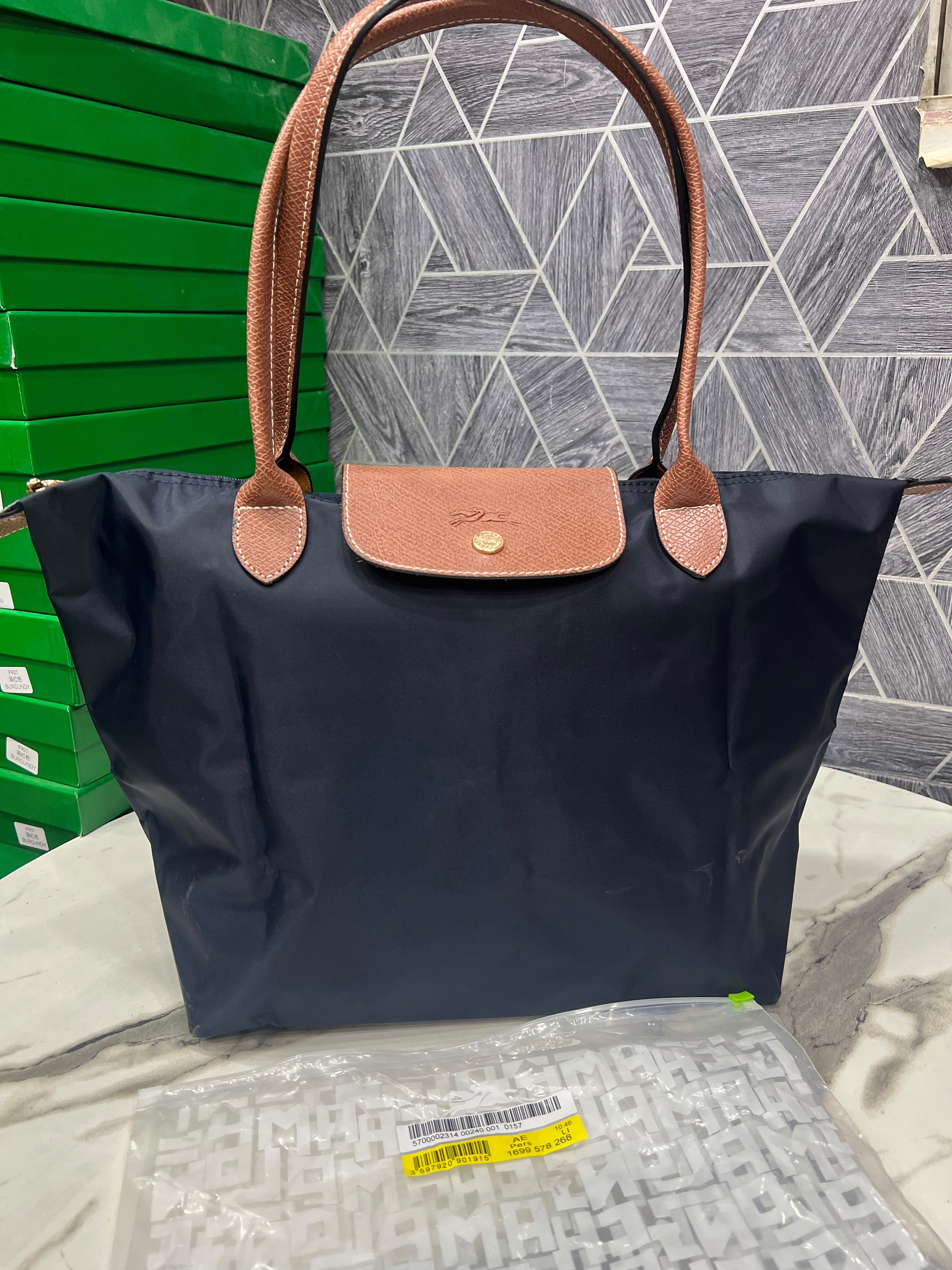 LONG CHAMP MEDIUM TOTE BAG