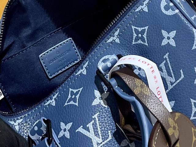 LOUIS VUITTON KEEPALL BANDOULIERE HANDBAG