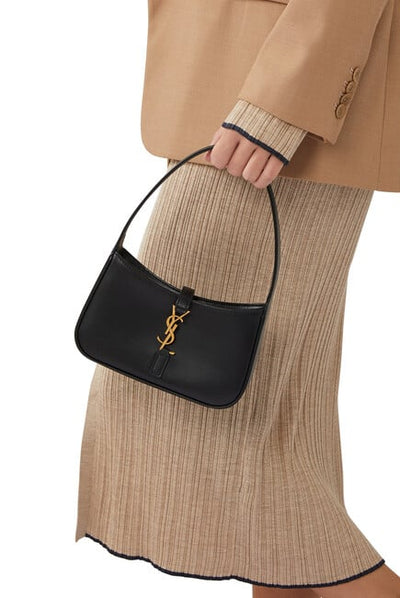 SAINT LAURENT SHOULDER BAGS