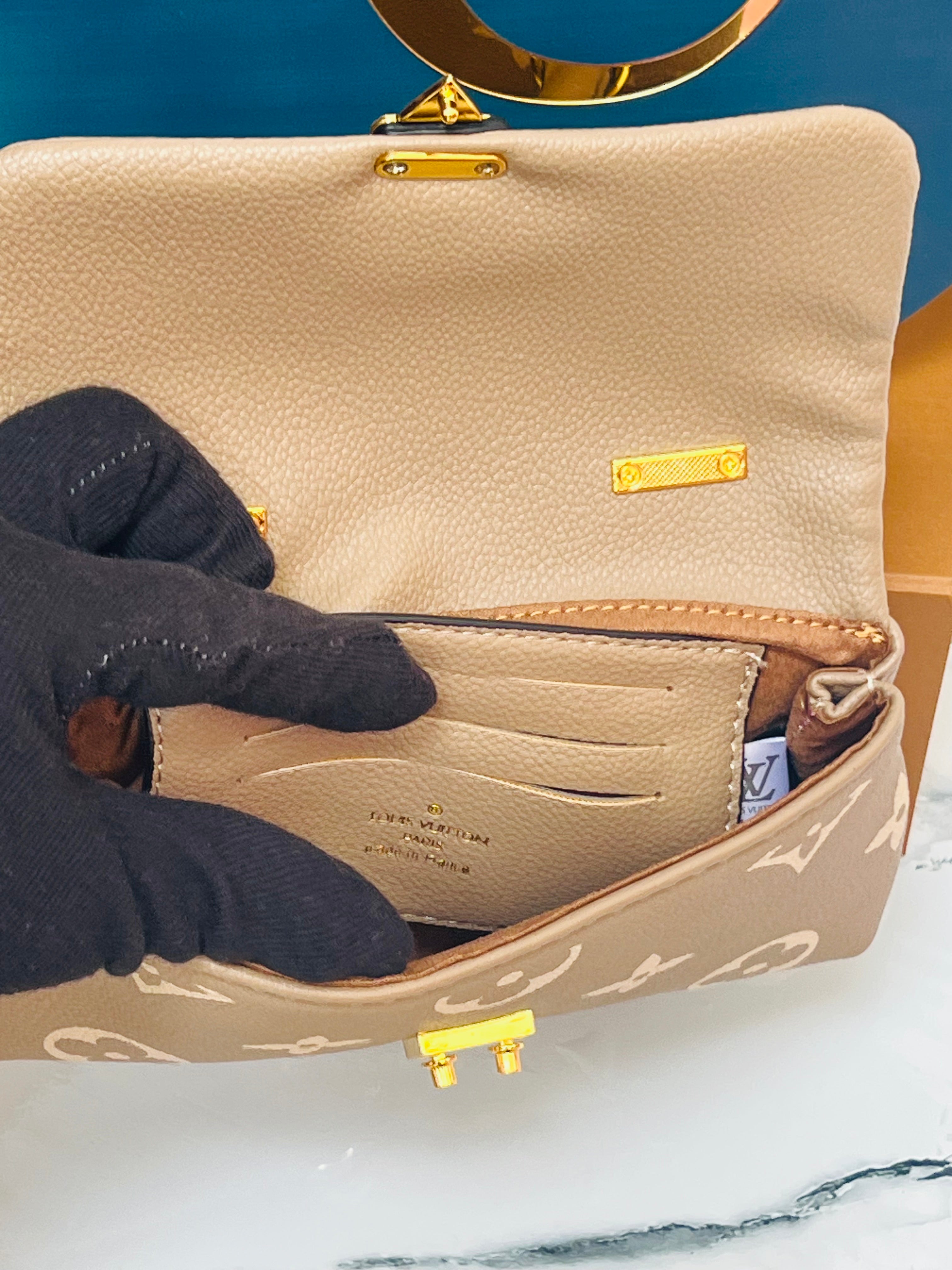 LOUIS VUITTON MONOGRAM MADELEINE MM BAG