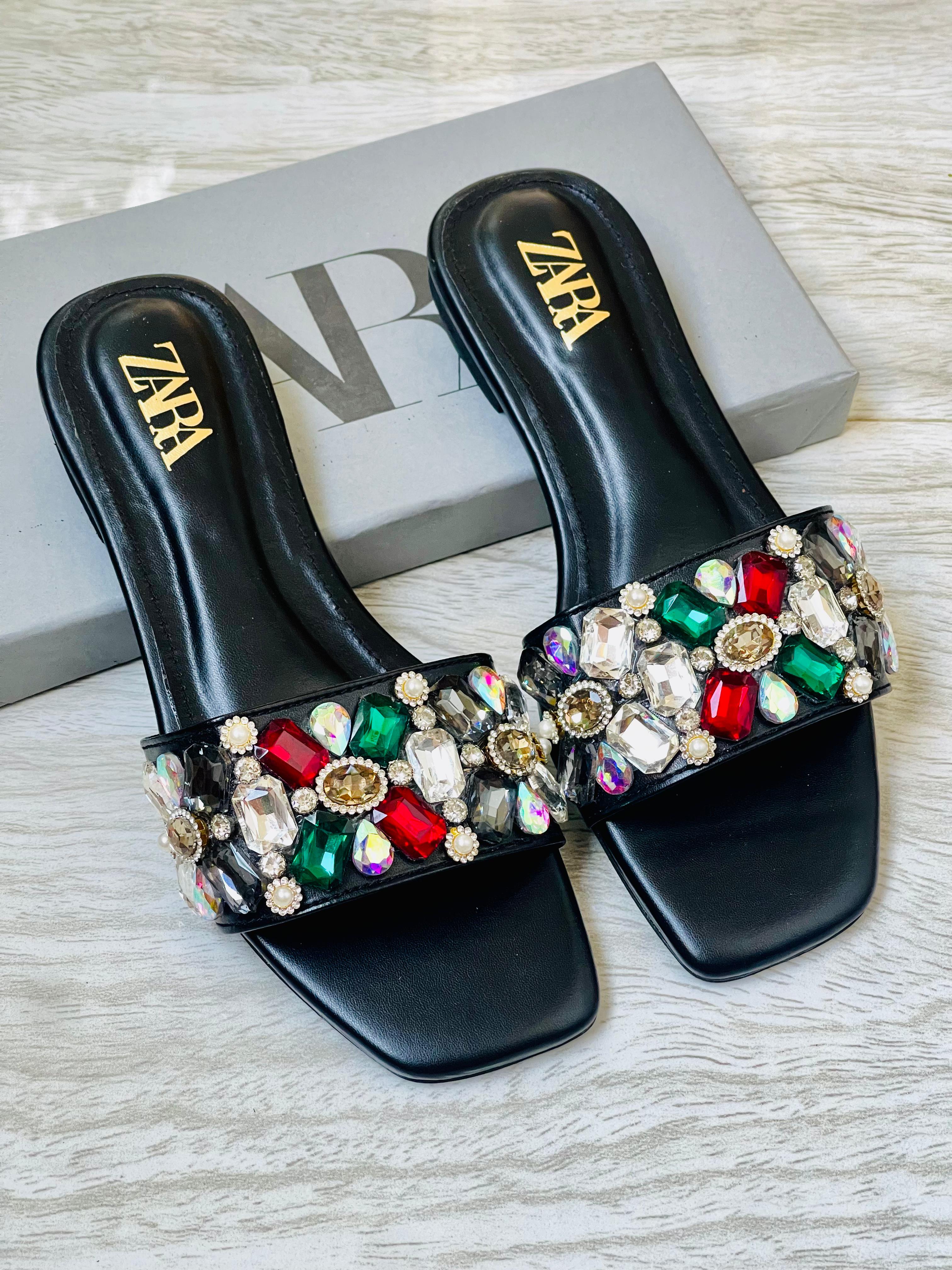 ZARA STONES BUNCH FLATS