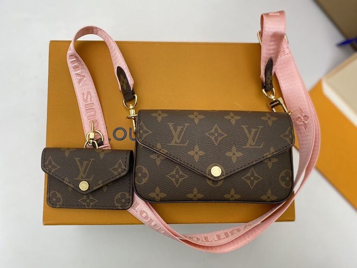LOUIS VUITTON FELICIE STRAP MONOGRAM BAG