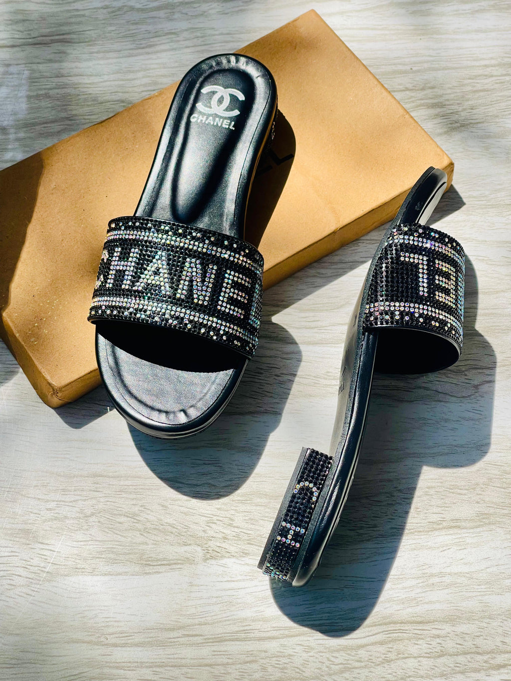 CHANEL STONE FLAT