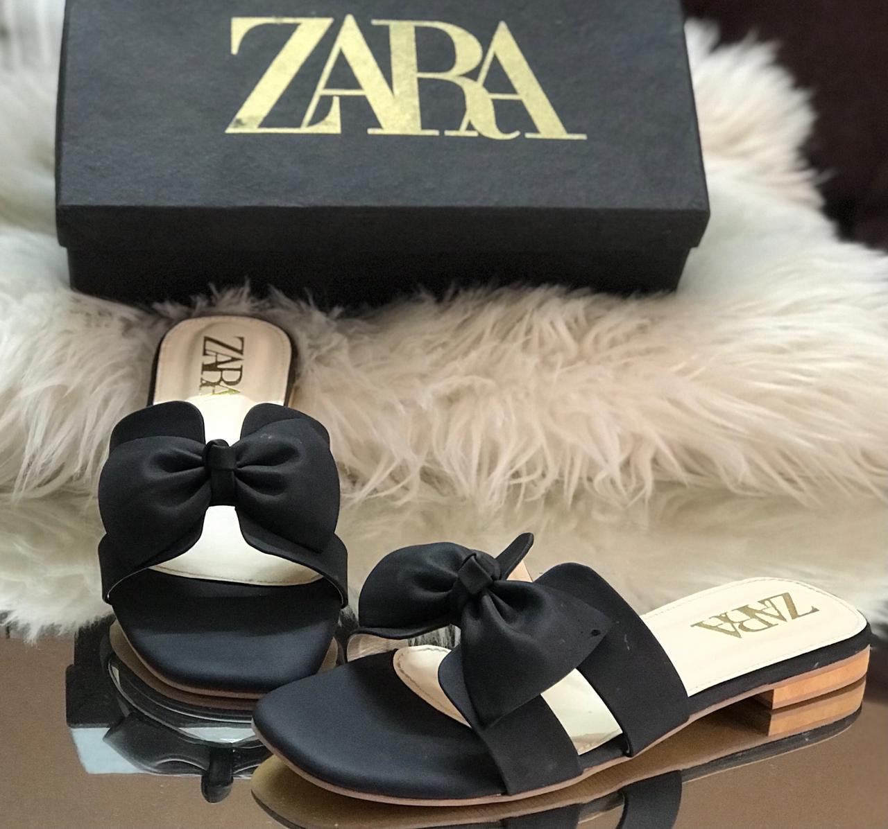 ZARA FLAT