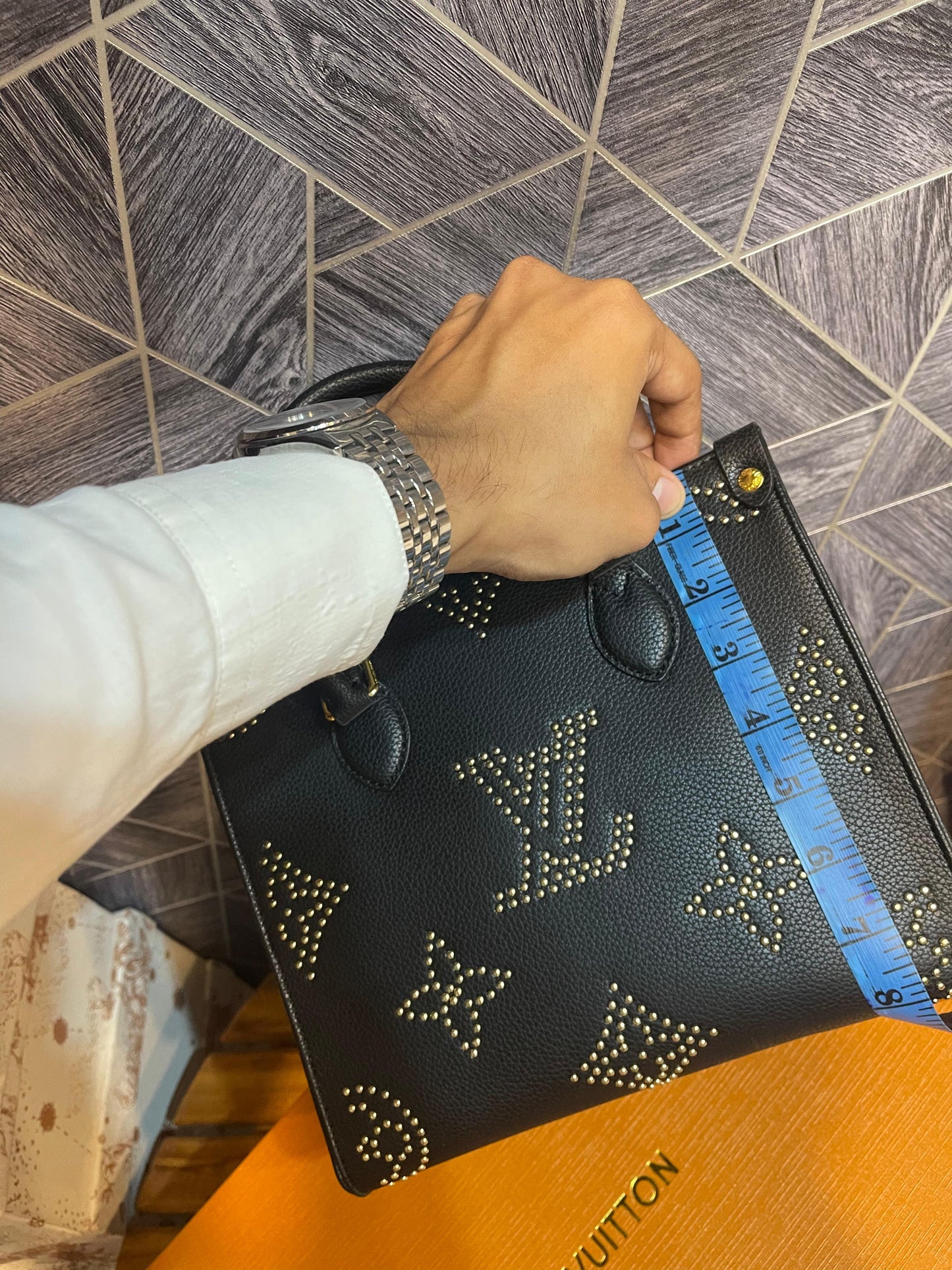 LOUISE VUITTON STUDS ONTHEGO PM