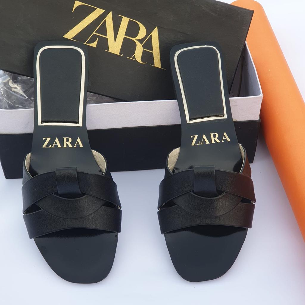 ZARA BASIC SLIDES