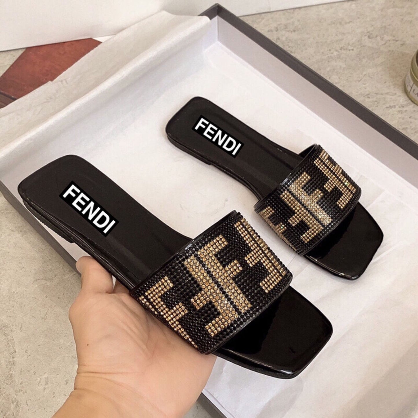 FENDI ROMA SLIPPERS