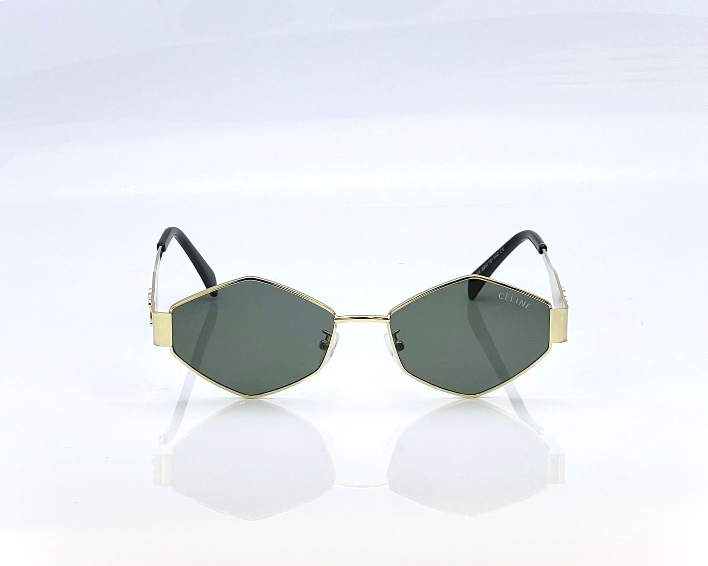 New Stock
Celine Sunglass Ladies Model