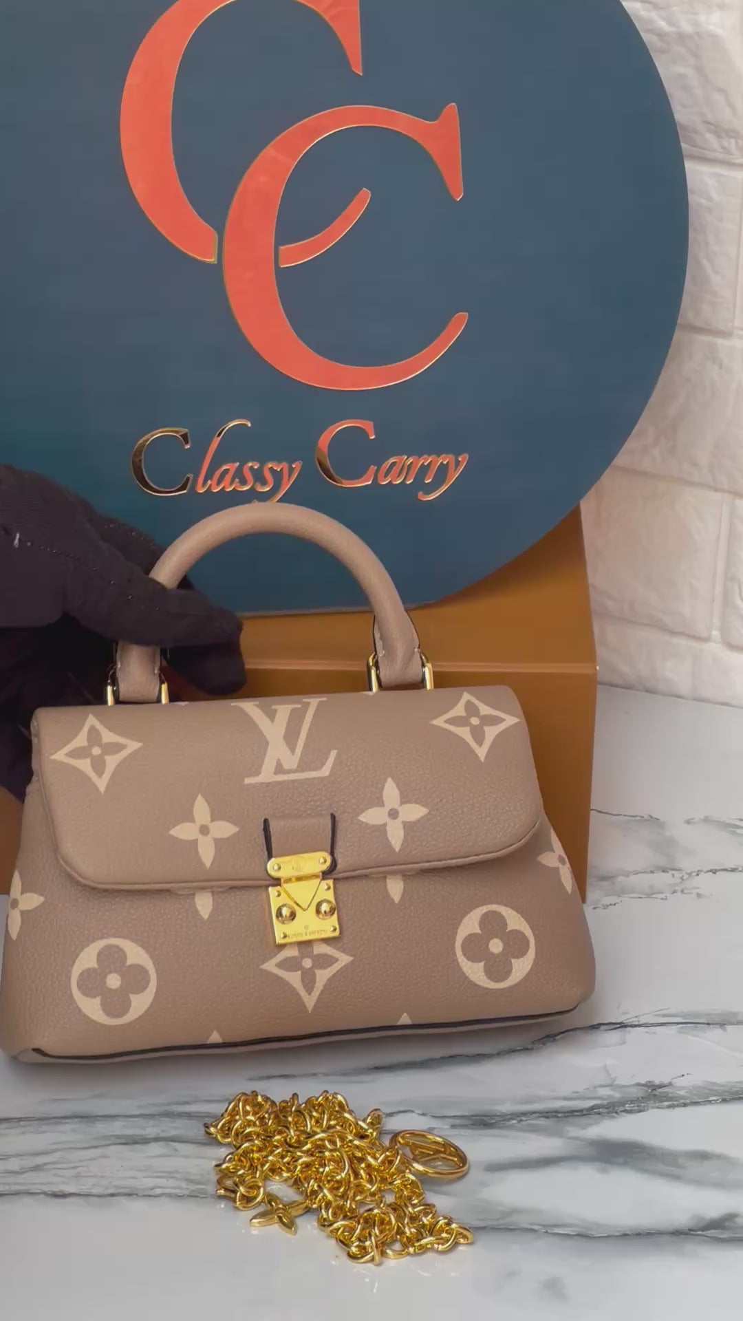 LOUIS VUITTON MONOGRAM MADELEINE MM BAG