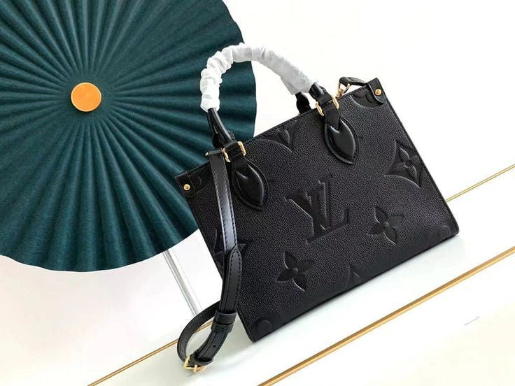 LOUISE VUITTON ONTHEGO PM BAG